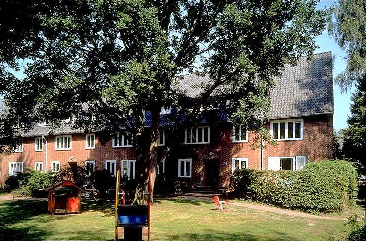 BLD_0420_03.jpg