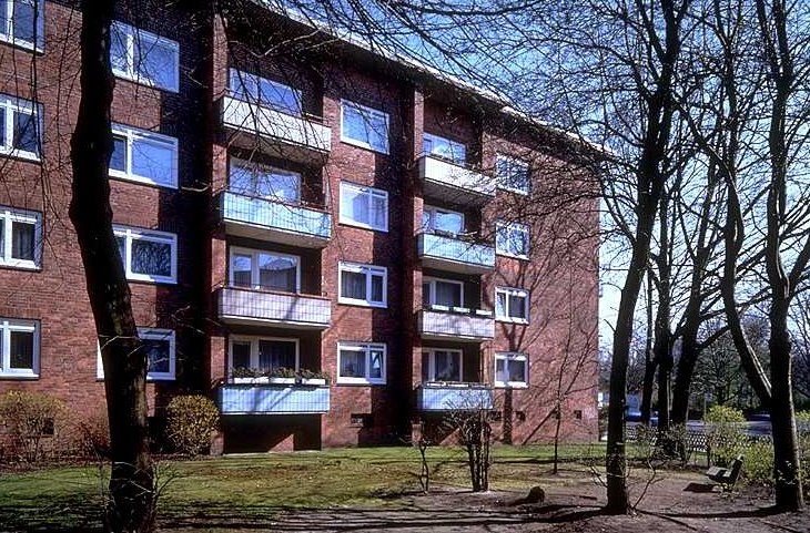 BLD_0750_02.jpg