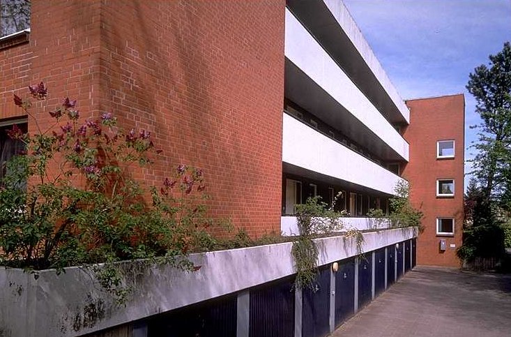 BLD_1700_02.jpg