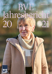 cover-jahresbericht-2021_klein.png