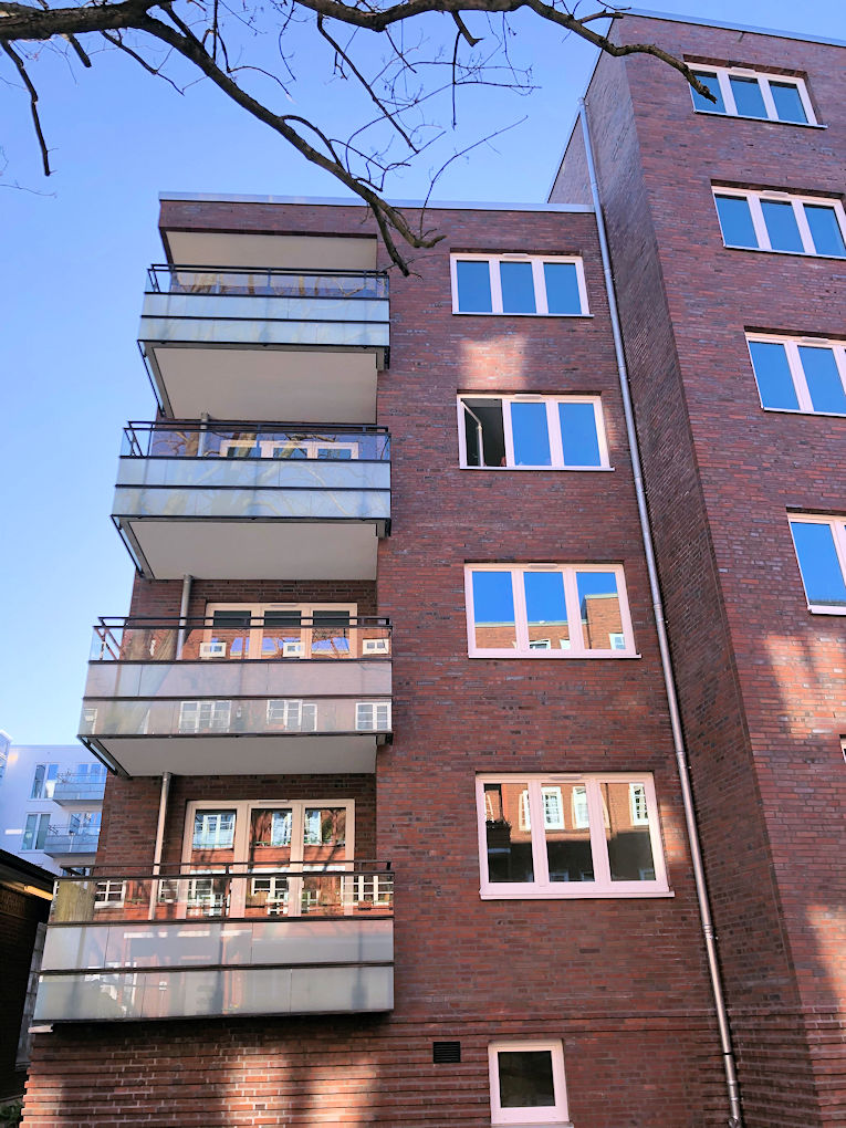 bld_3923.jpg